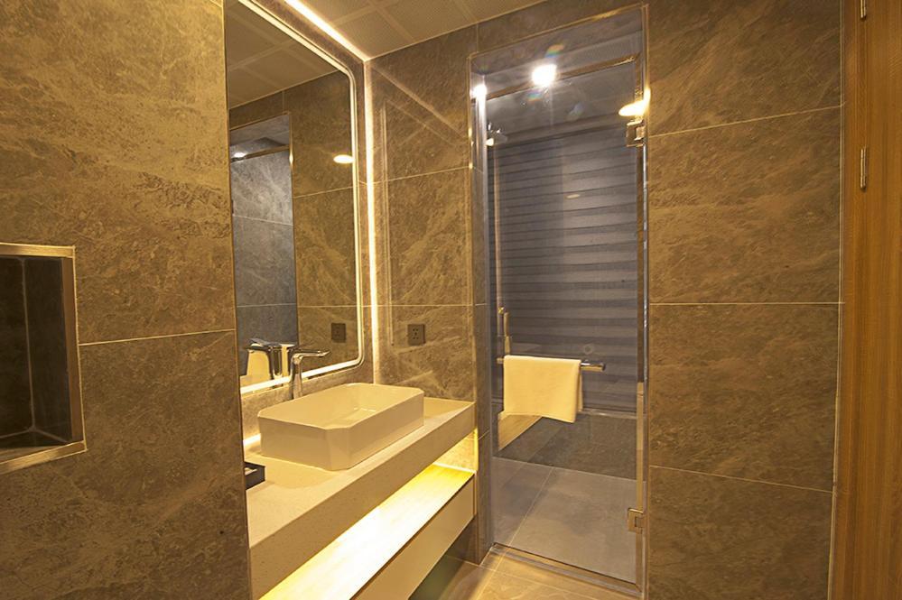 Elite Homestay Ha Long Exterior foto